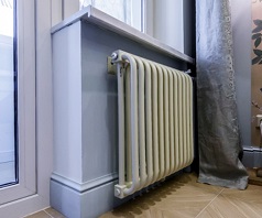 Радиатор серии РС (производитель КЗТО, Россия) в интерьере.